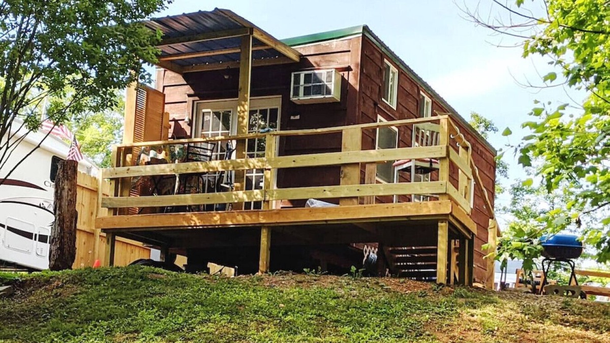 Spring City House | Tiny House Glamping at Watts Bar