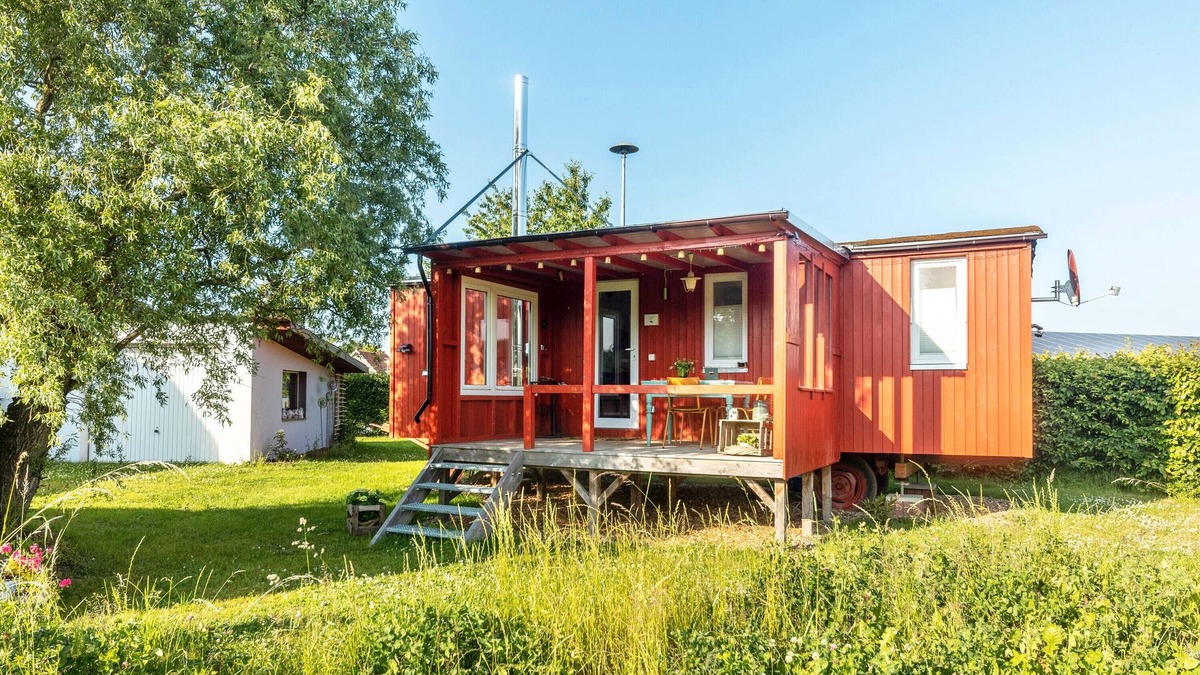 Jesberg House | 'Tiny House Im Grünen' with Private Terrace and Private Garden