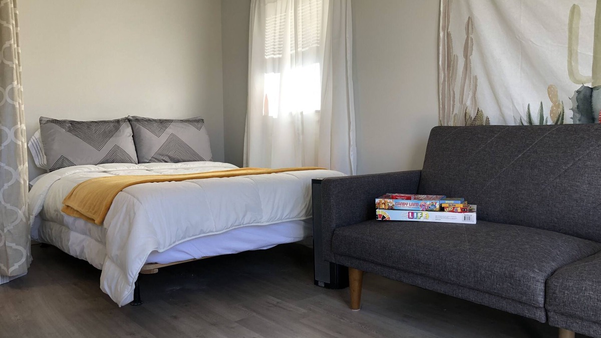 Hillview House | Tiny House Near Louisville