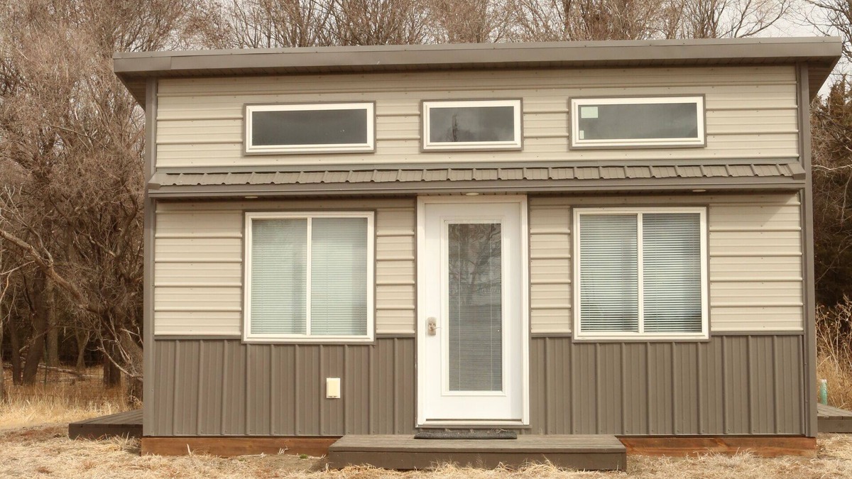 Brule County Cabin | Tiny House on the Diamond A Cattle Ranch