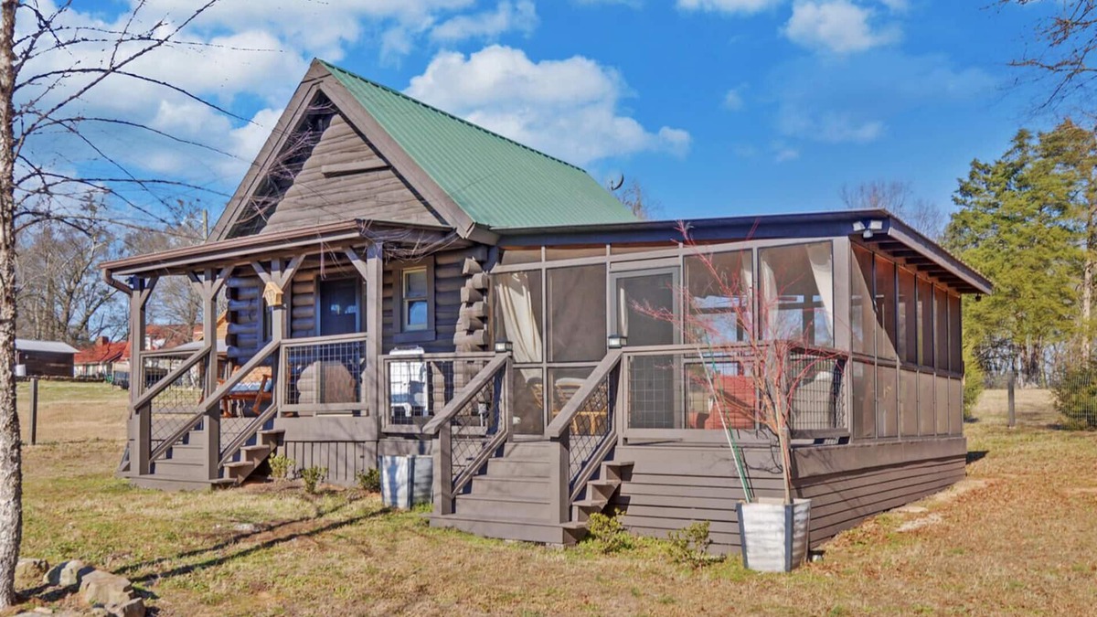 Hartwell House | Tiny House Pocket Farm