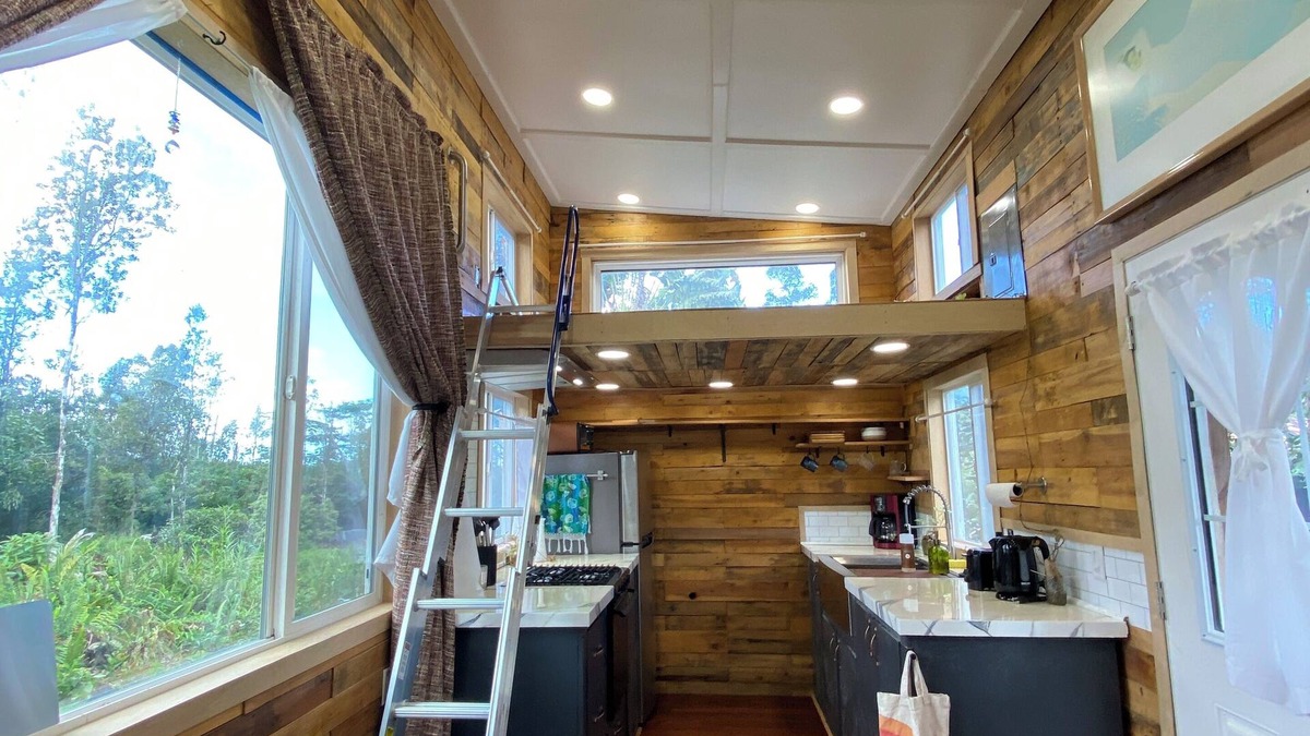 Keaau Cabin | Tiny House Tropical Rainforest Retreat w/AC