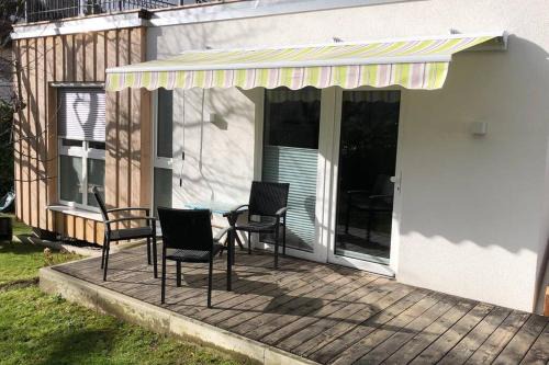 Johannesberg Apartment | Tiny House unterm Zwetschgenbaum