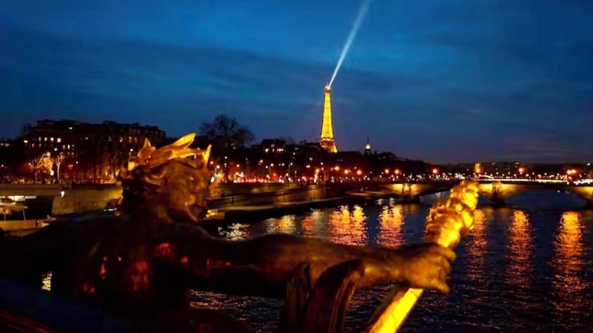 Champs-sur-Marne Bed & Breakfast | Tiny Housse Between Disneyland and Paris Ligne RER À
