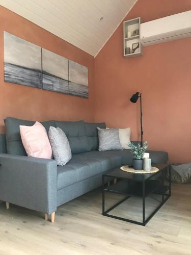 Neuburg House | TINY LIEBE Ostsee Ostsee- bei Wismar