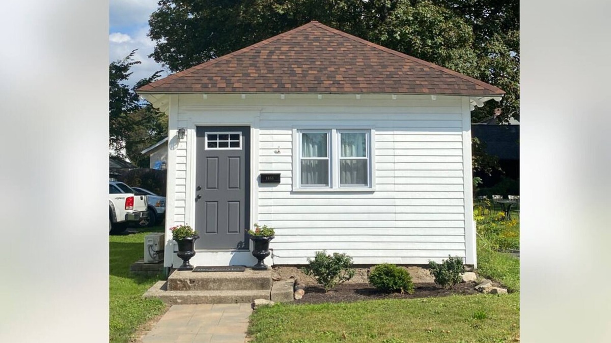 Alden Cottage | Tiny Spa Cottage Retreat