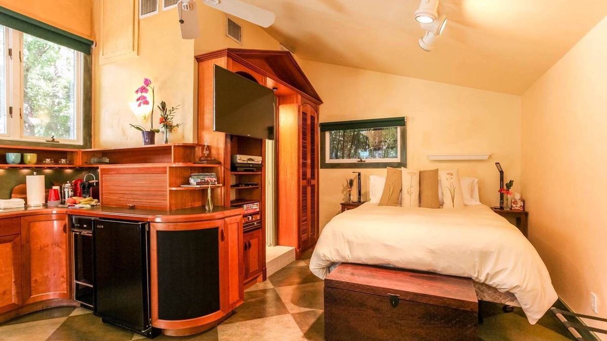 Clarksville House | Tiny Tasteful 2