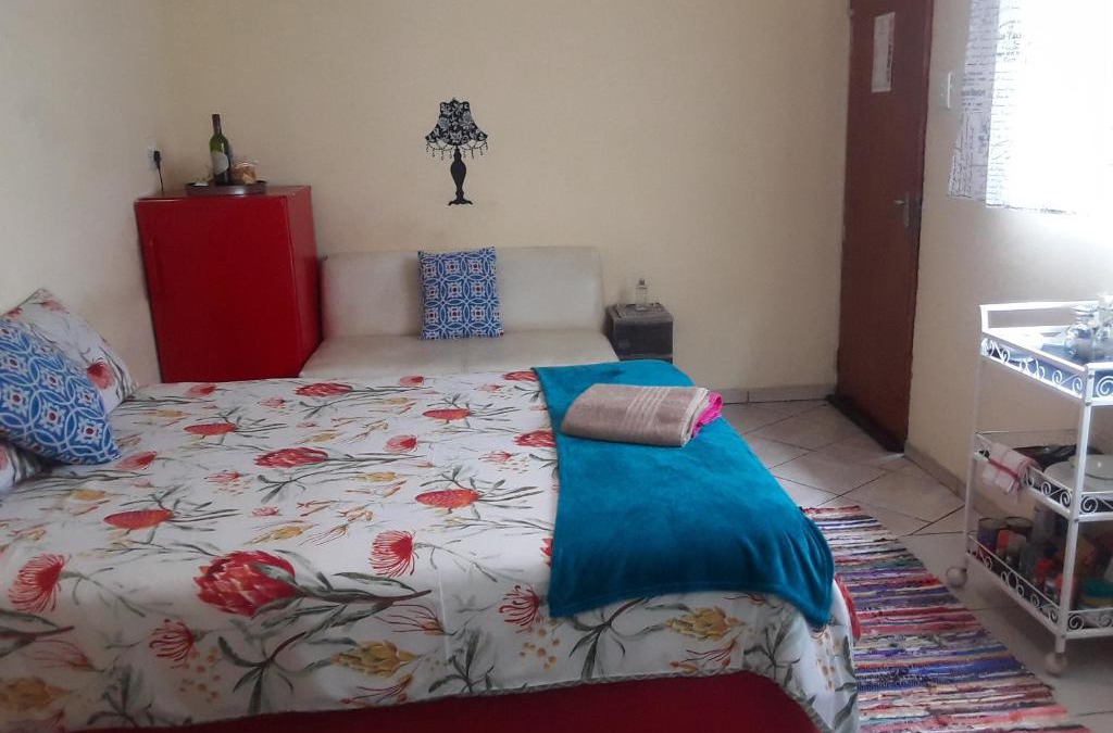 Vosloorus Apartment | Tinys Stayover