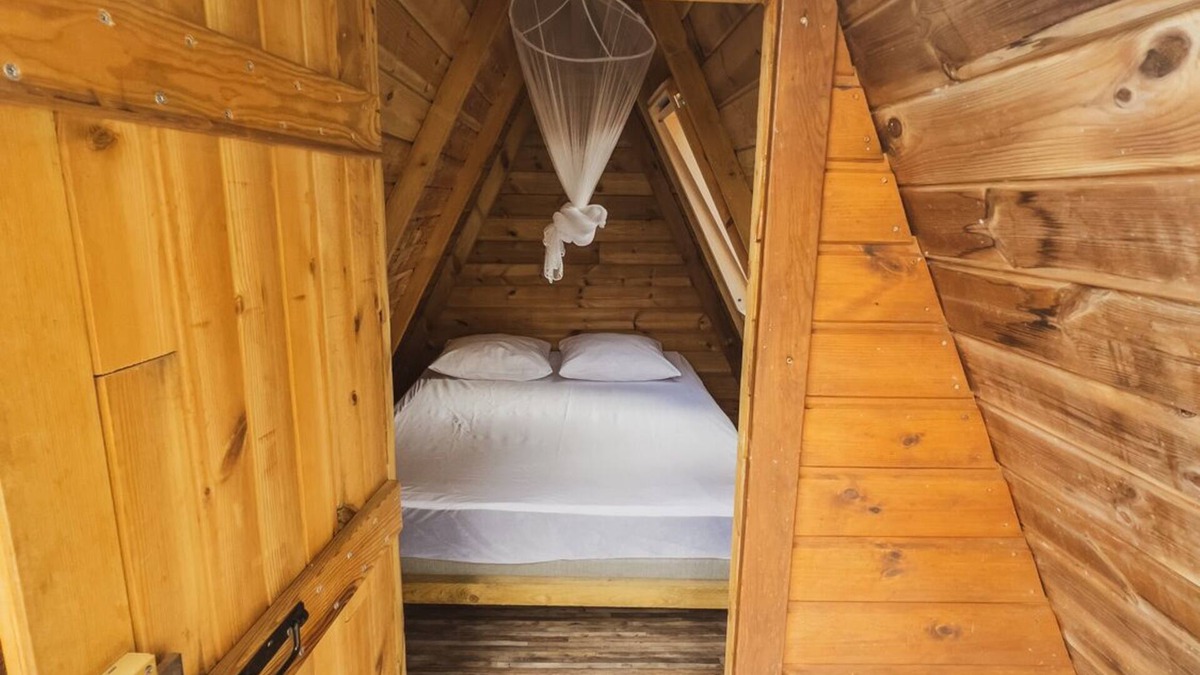 Saint-Louis Cabin | Tipi Kalbas 2