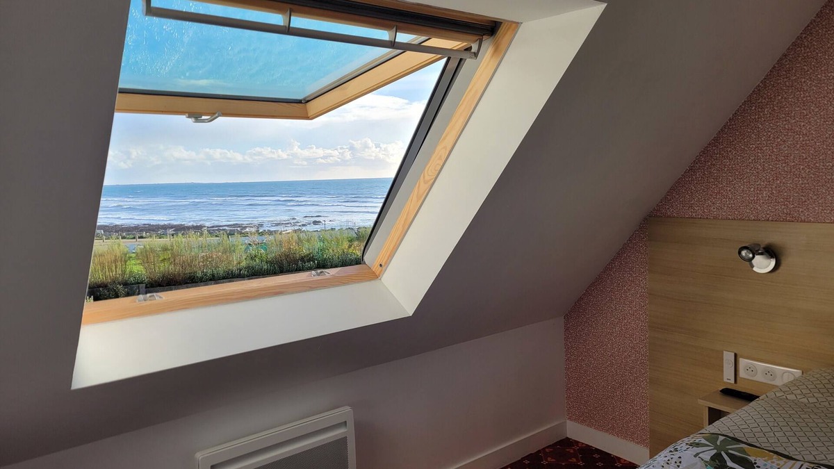 Pouldreuzic Apartment | Tipoz'Immo-Le Cocon direct access beach-spot surf