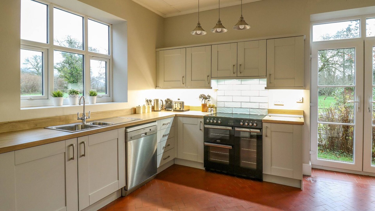 Llanwrda Cottage | Tirallen