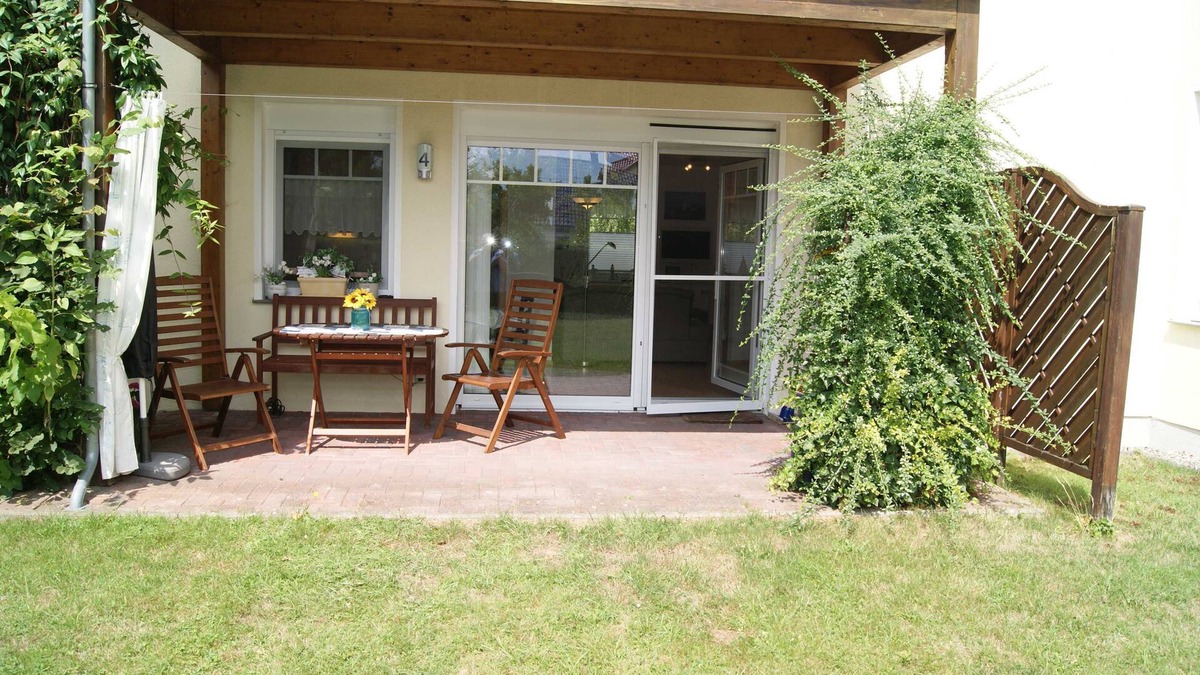 Nienhagen Apartment | Tischler Whg4 - Tischler W4 NH