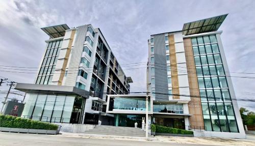 Bang Sao Thong Hotel | Tisha Hotel