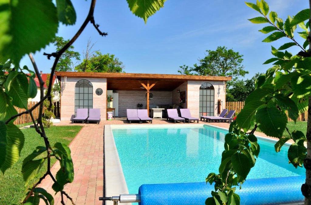 Poroszlo House | Tisza Topic