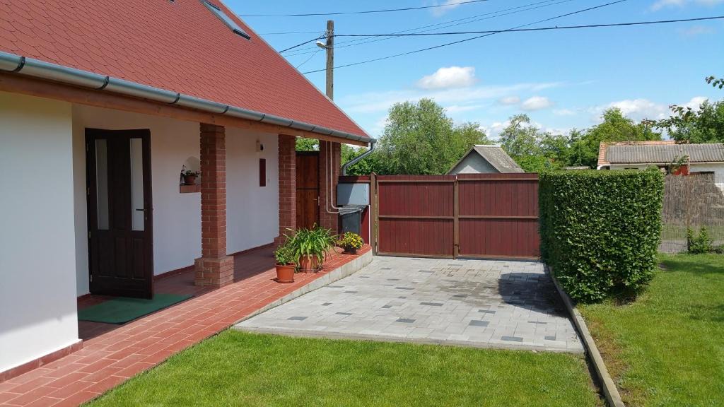 Tiszababolna House | Tiszavirág Vendégház