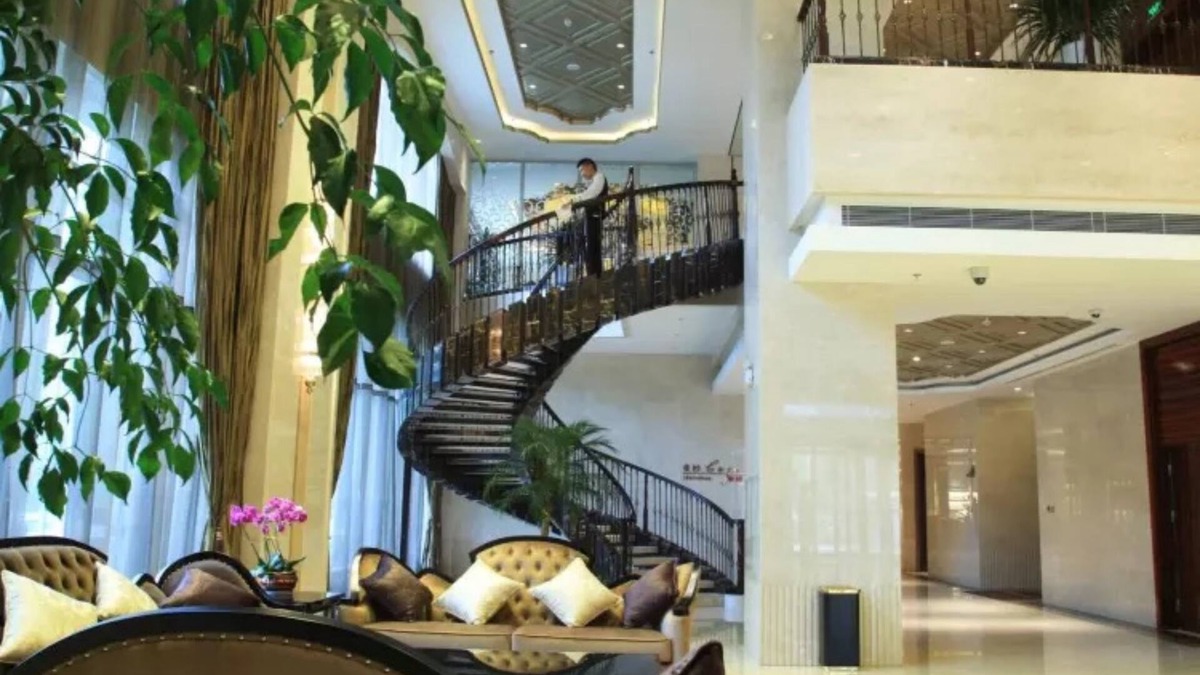 Yanta Qu Hotel | Titan Central Park Hotel