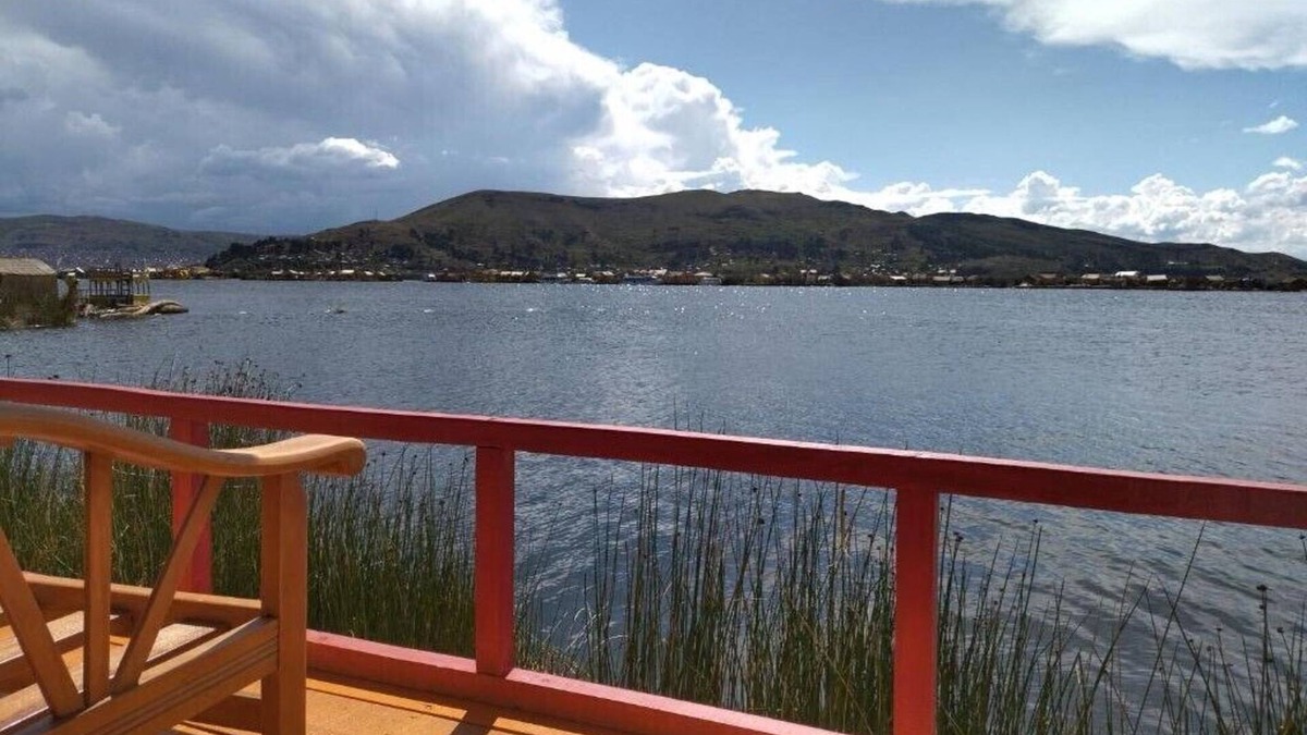 Puno Cabin | Titicaca Kontiki lodge, culture, landscapes and nature for families and couples,