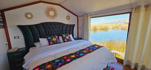 Puno Cabin | Titicaca Uros Summa Paqari