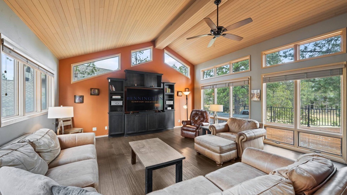 Sunriver House | TITL08 - Fantastic Sunriver Home, Hot Tub, Sharc Passes -