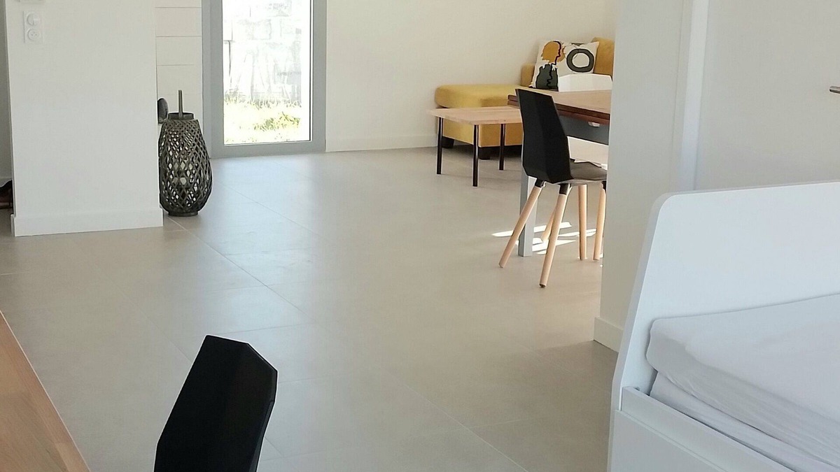 Saint Froult House | Titre Provisoire