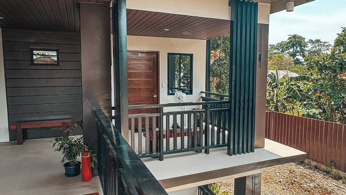 San Pedro Hotel | Tiwis Travellers Inn