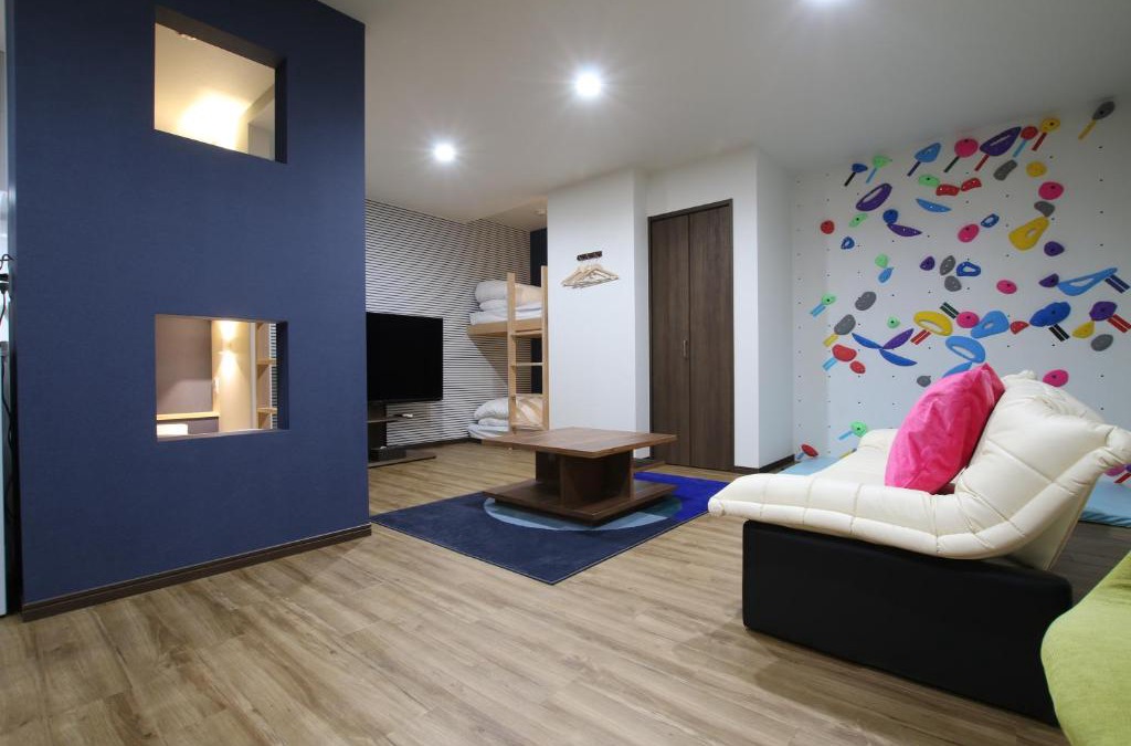 Awaji Apartment | Tiz wan 岩屋あわじ