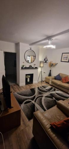 River House | TLM Stays 3-Bed Entire Home