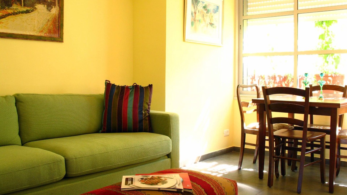 Tel Aviv City Center Apartment | TLV living, your home in Tel Aviv
