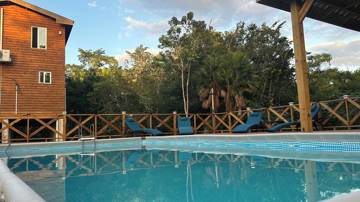 Burrell Boom House | TMT Legacy Jungle Cabin with Ac and Wifi