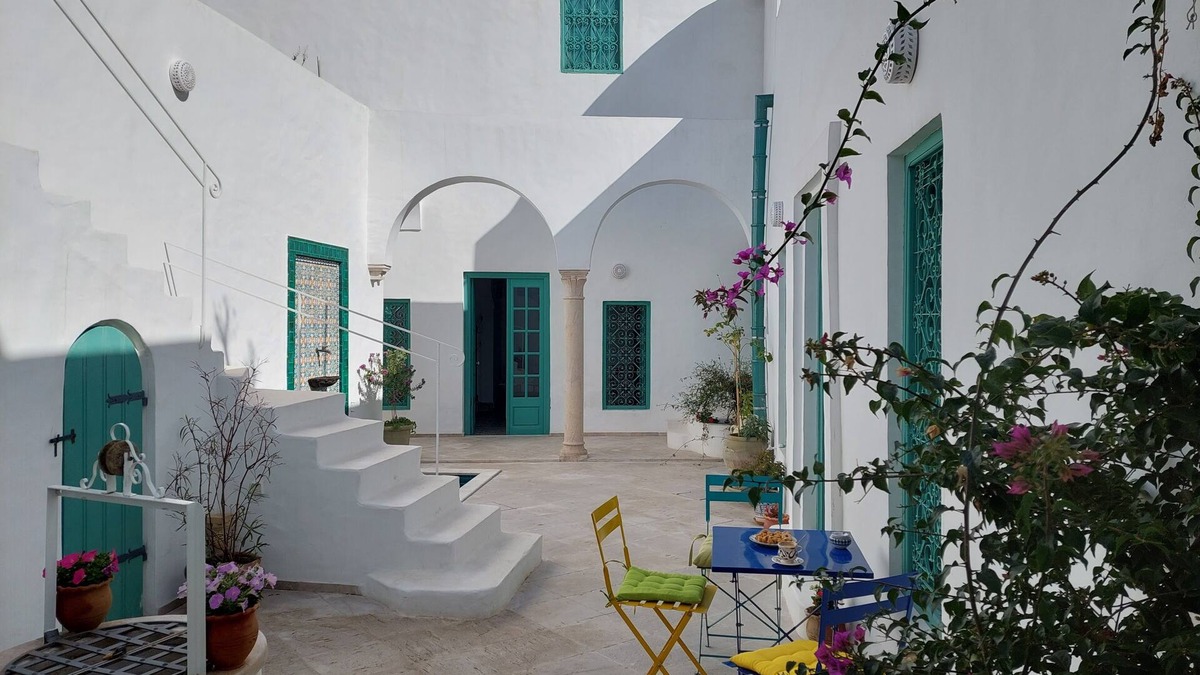 Rades House | Charming renovated Arab house with all comforts. A true haven of peace