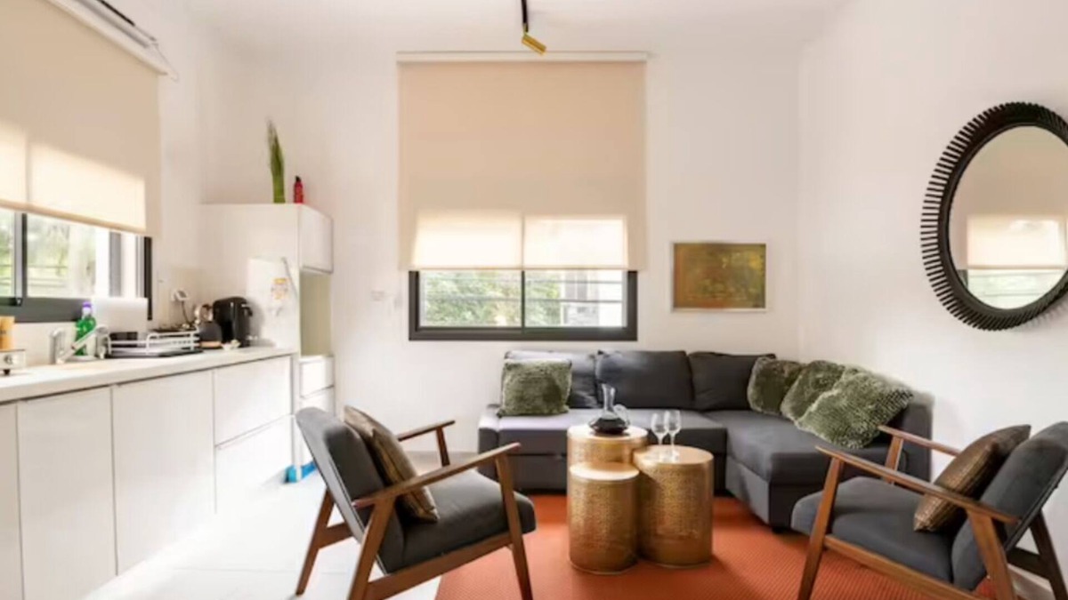 Haifa Apartment | TNC - Boutique Apt, 11 Mins Walk to Bahai Gardens