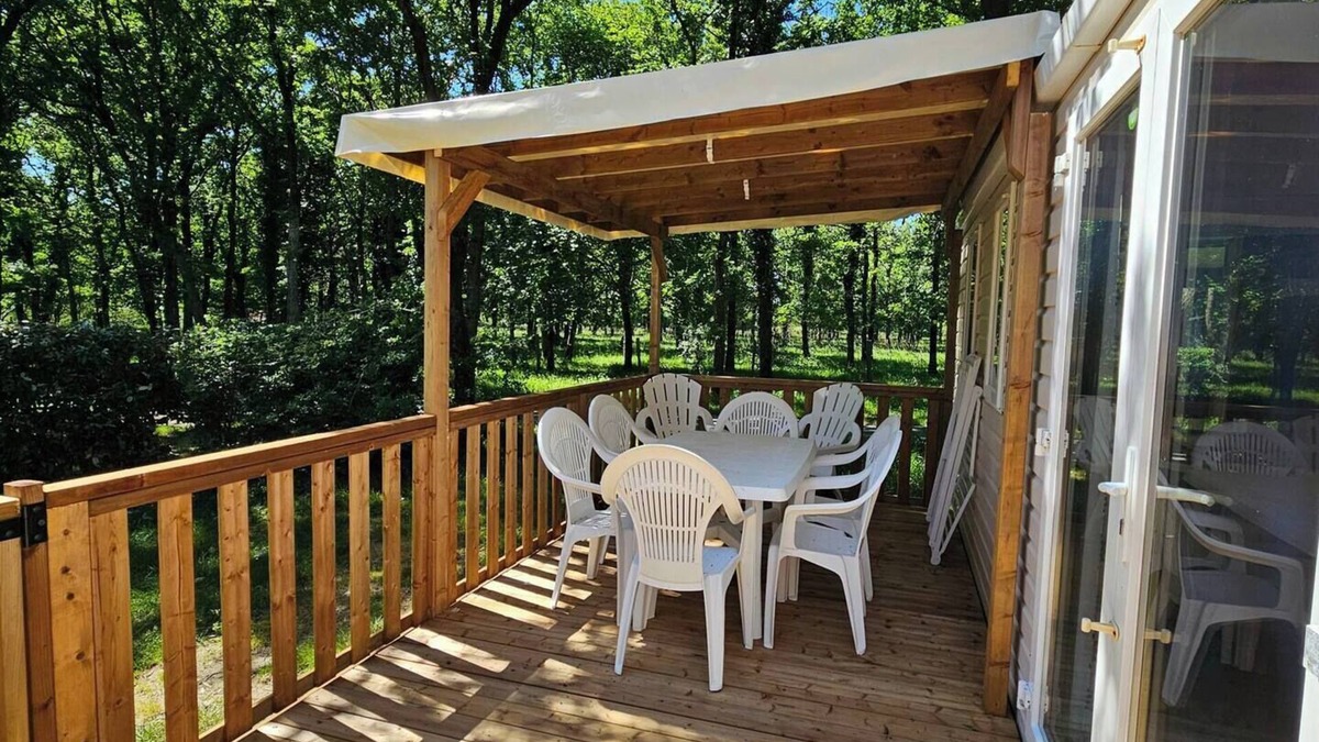 La Boissiere-de-Montaigu Ski Chalet | To complete