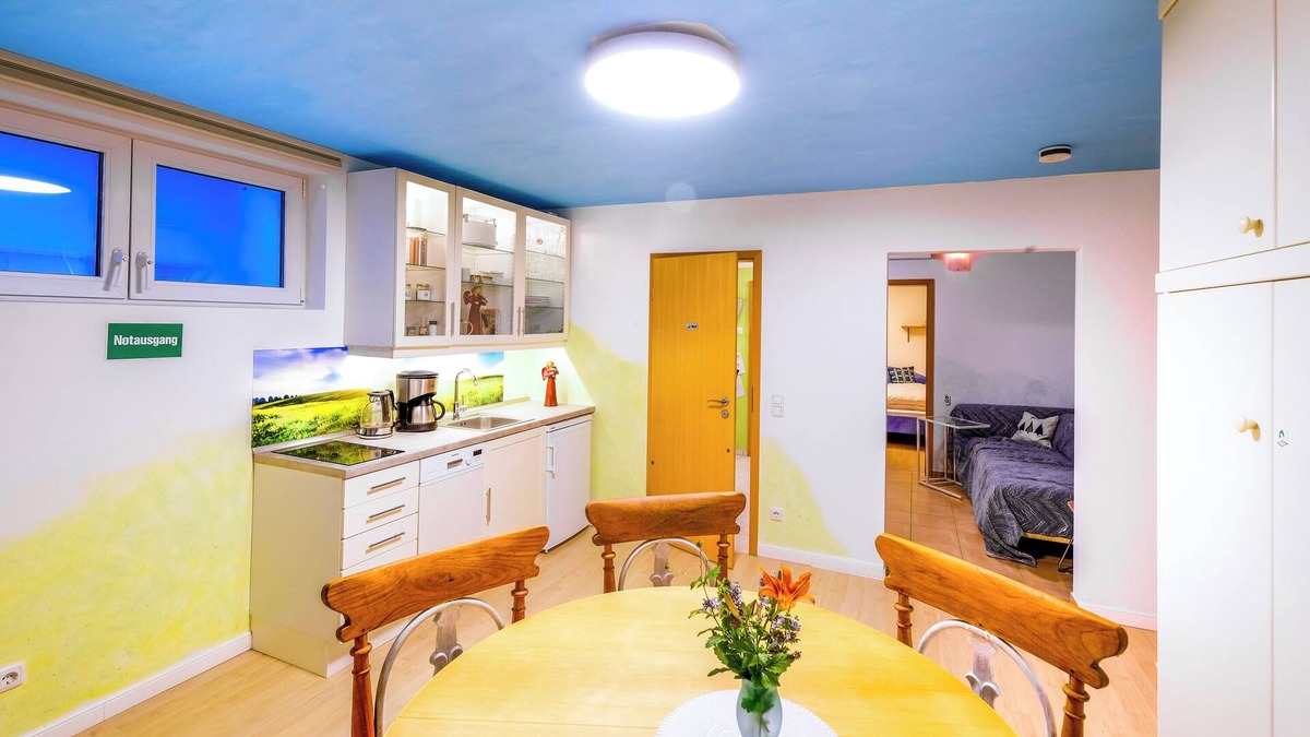 Feldmoching Apartment | To the realm of angels
