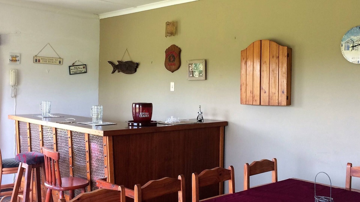 Port Edward House | Toad Hall - The Beach House
