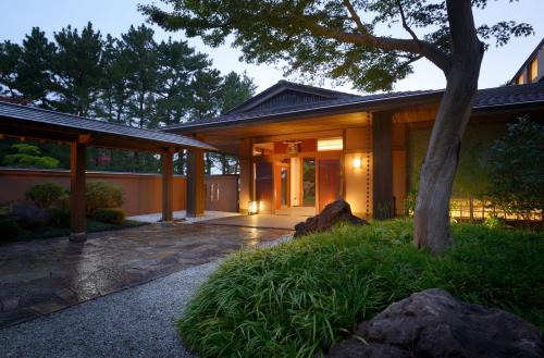 Toba Hotel | Toba International Hotel Shiojitei