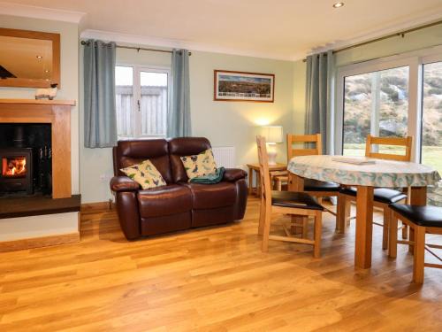 Finsbay House | Tobson