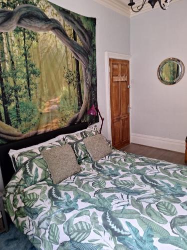 Walsden Bed & Breakfast | Todmorden Bed & Breakfast - The Toothless Mog