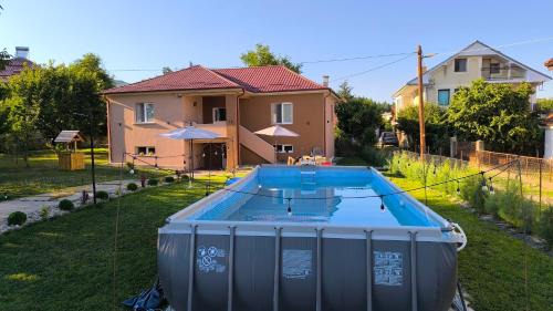 Southwestern Region Villa | Todoroski House