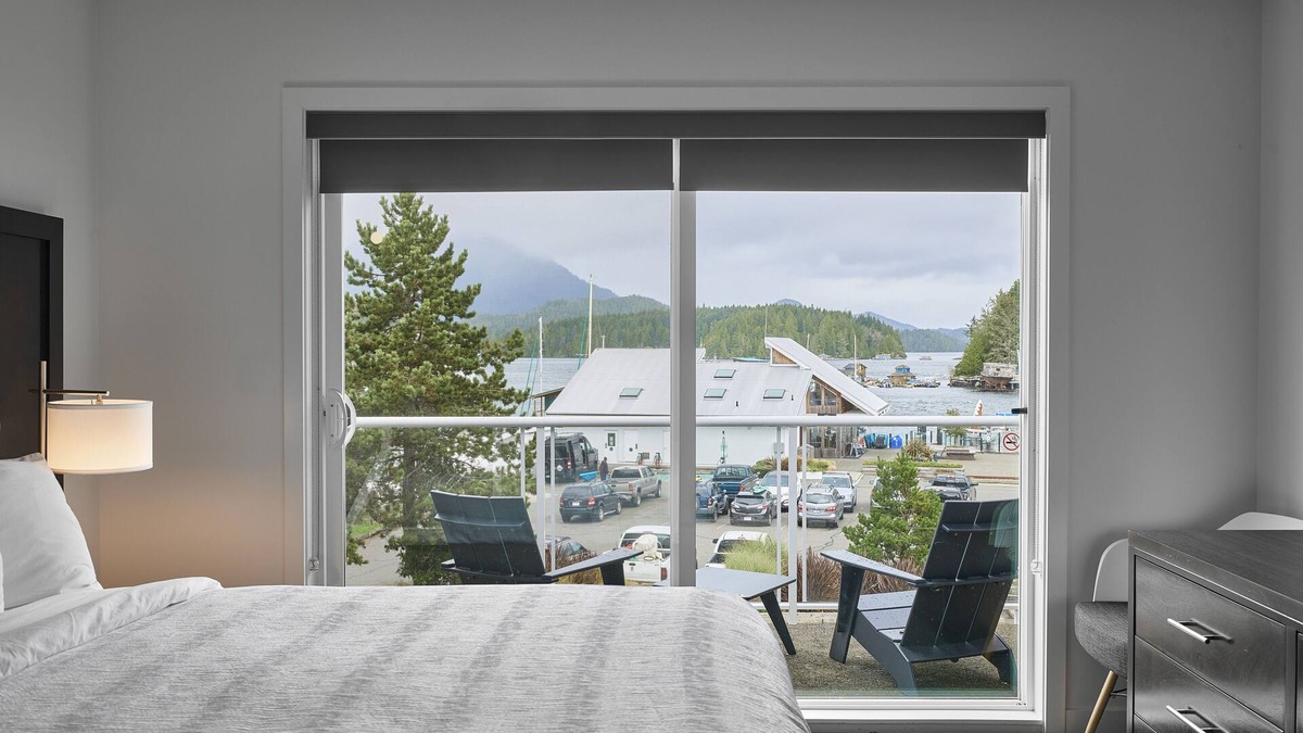 Tofino Hotel | Tofino Resort & Marina