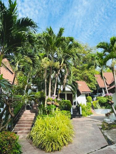 Rayong Resort | Tok Little Hut