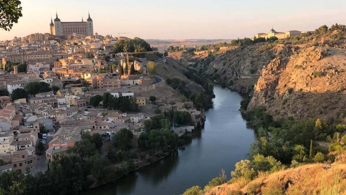 Villamiel de Toledo Apartment | Toledo City of Three Cultures "BREAKFAST INCLUDED"