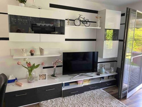 Wittau Apartment | Tolle 3 Zimmer Wohnung mit Garten