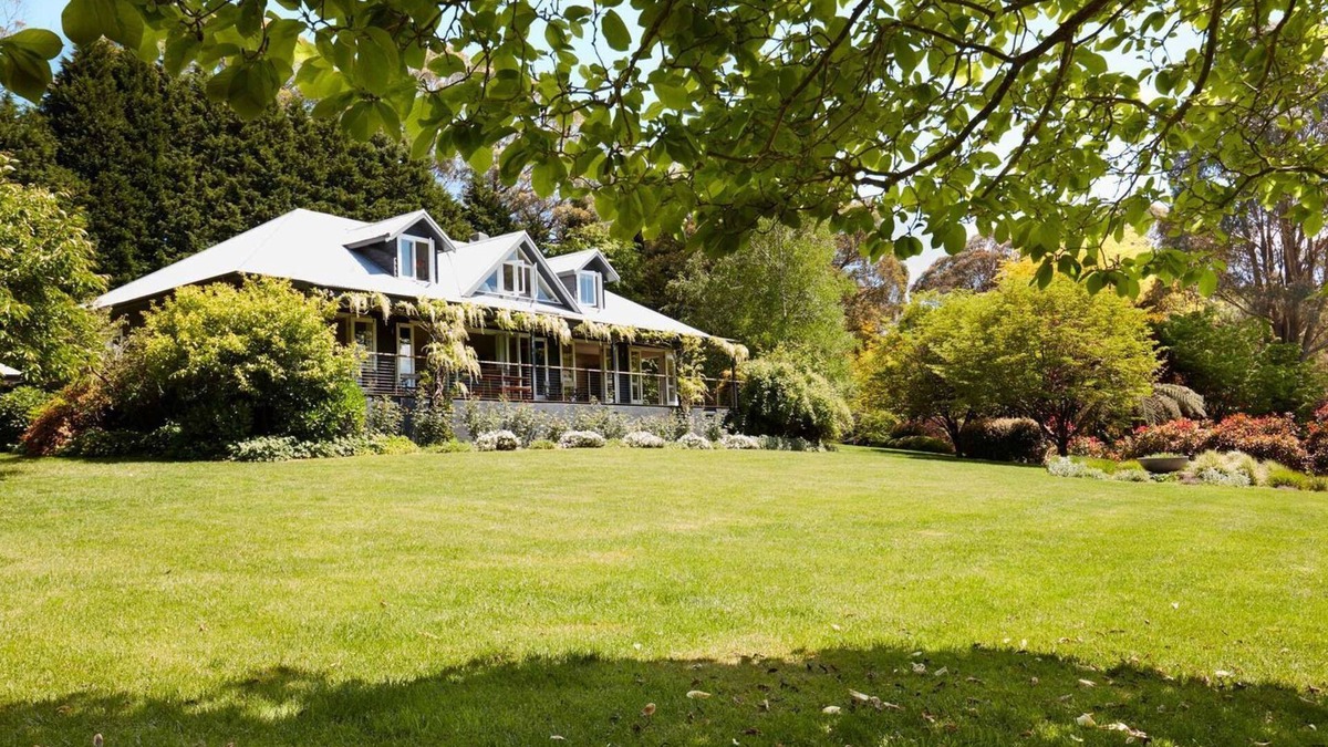 Mount Wilson House | Tollimount Cottage by Contemporary Hotels