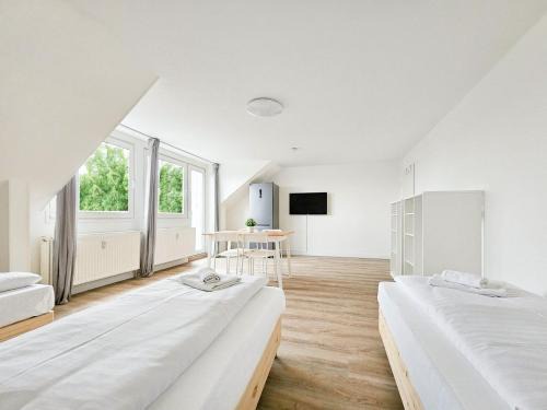 Heiligenhaus Apartment | Tolstov Apartments - Monteurwohnungen - 3 Schlafzimmer - Küche - Balkon - Waschmaschine - 25 Min zur Messe DUS