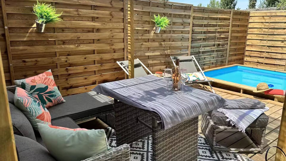 Caumont-sur-Durance House | Tom's cottage