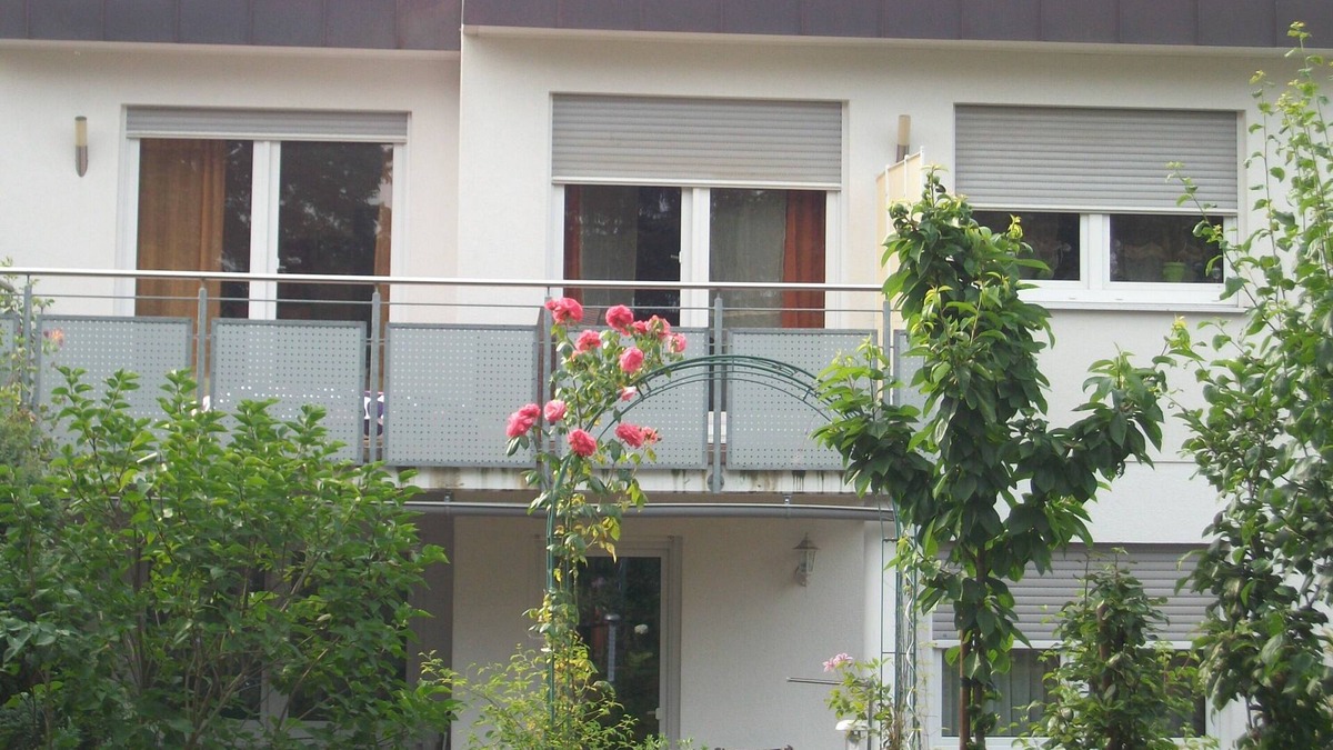 Unterboihingen Apartment | TOM13 - Business or vacation, close to the center and yet in the green