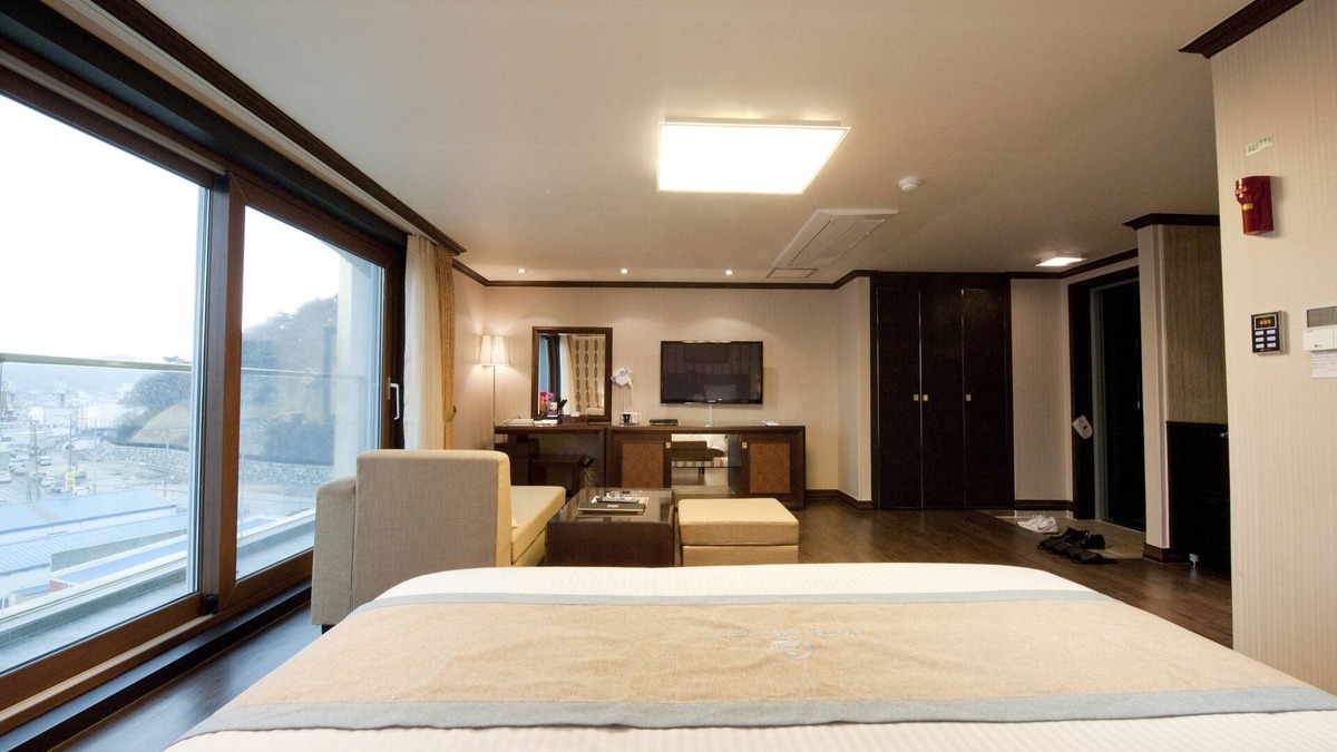 Chungmu Hotel | Tongyeong Anchovy tourist Hotel