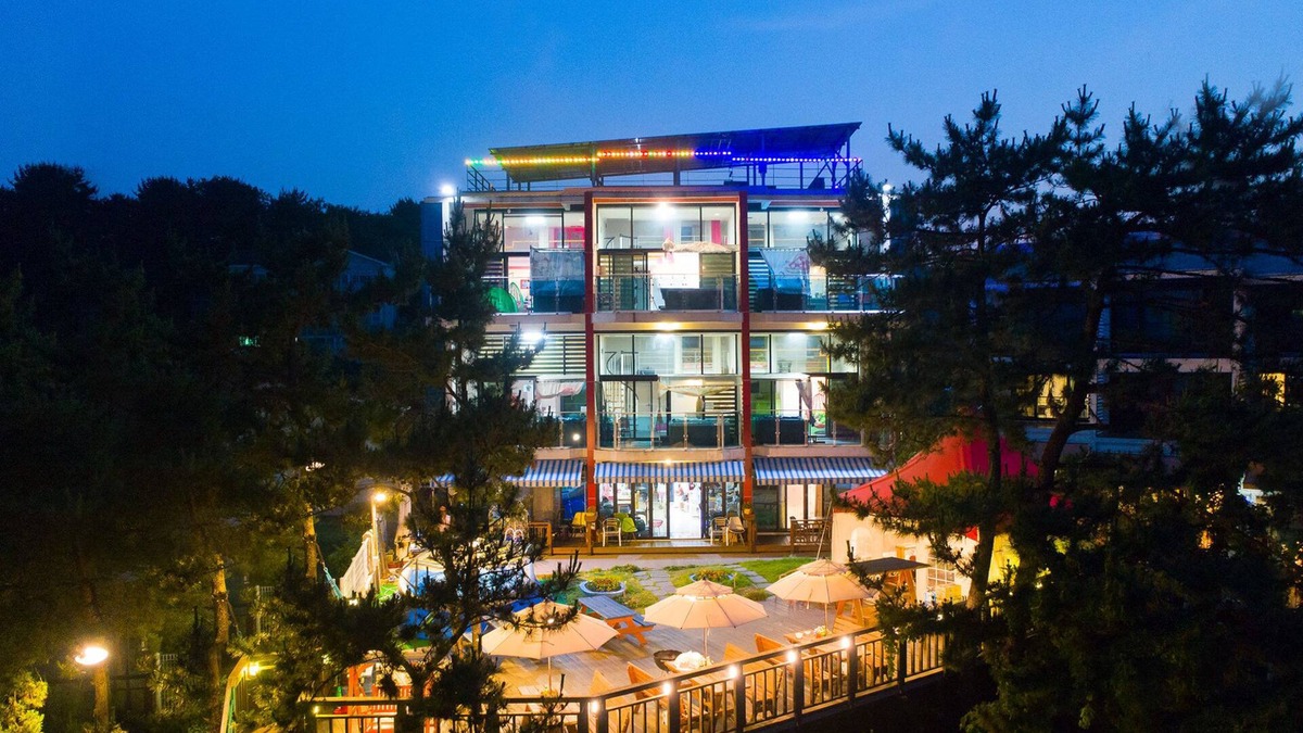 Pinari-gol Condo | Tongyeong Honey Spa Pension