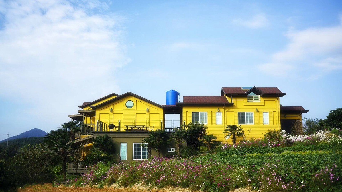 Yongnam-myeon Condo | Tongyeong MongDol House