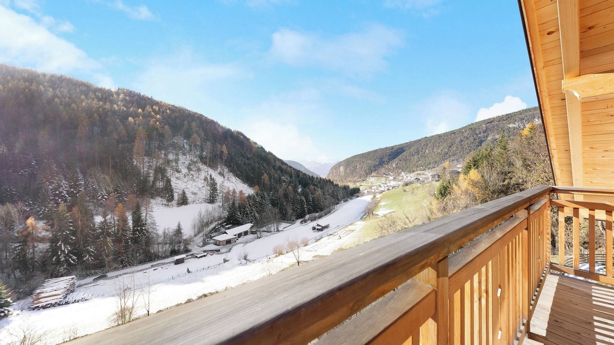 Trodena Apartment | Töniglerhof "Apartment Morgensonne" with Mountain View, Garden & Wi-Fi